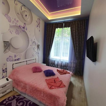 Romantik Eko Apartment Lviv Exterior photo